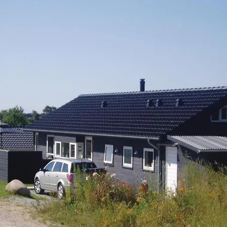 Three-bedroom Holiday In Haarby Vakantiehuis